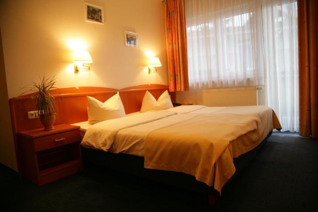 Hotel Wilhelmshoehe Neuenrade Exterior foto
